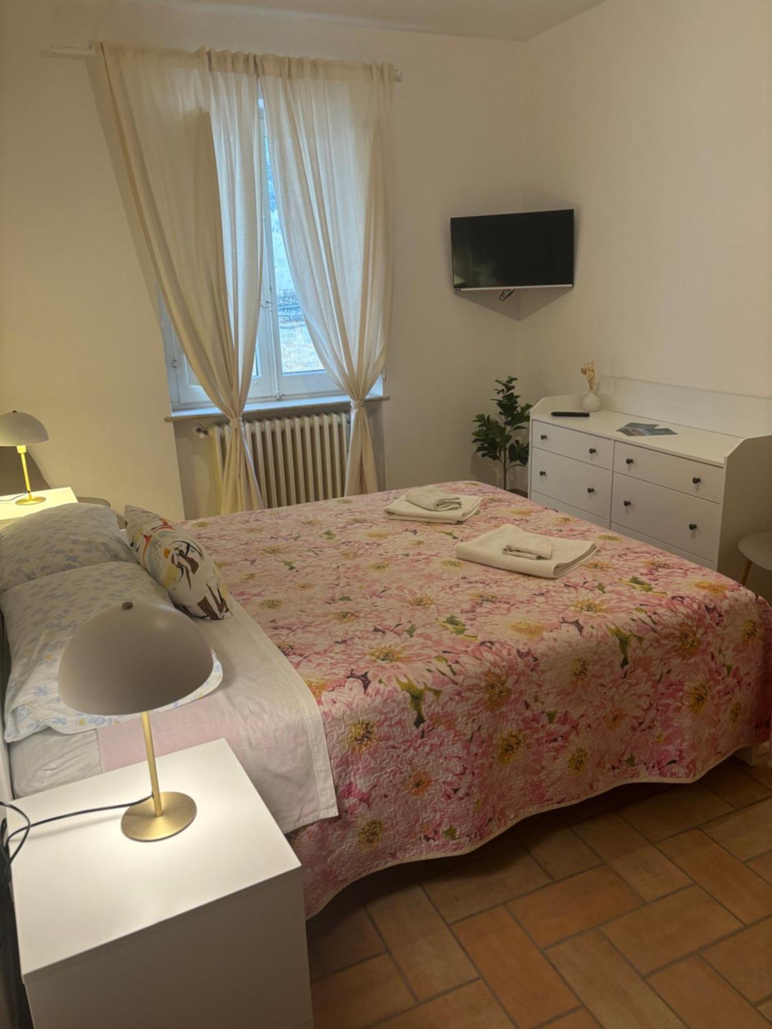 Al Belvedere Apartment II Atri Εξωτερικό φωτογραφία